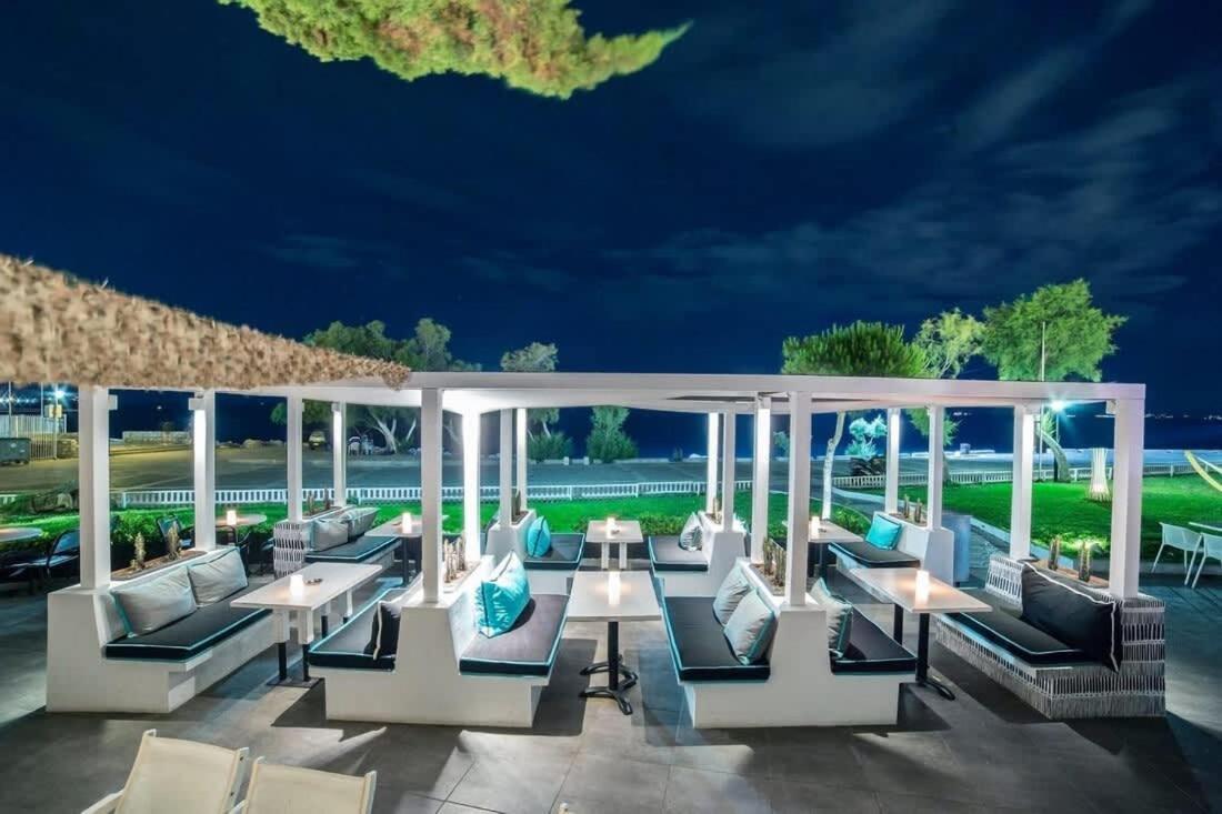 Family Apt With Garden Next To The Sea Atena Exterior foto
