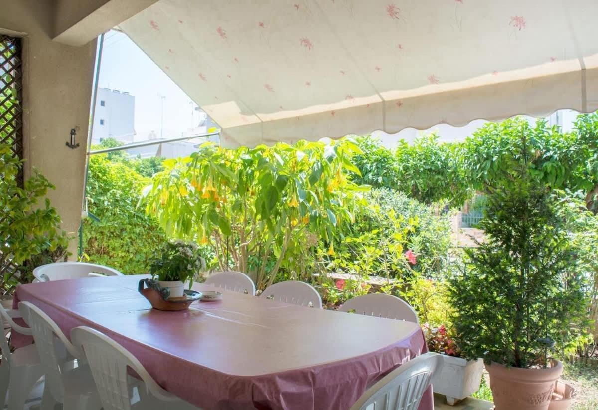 Family Apt With Garden Next To The Sea Atena Exterior foto